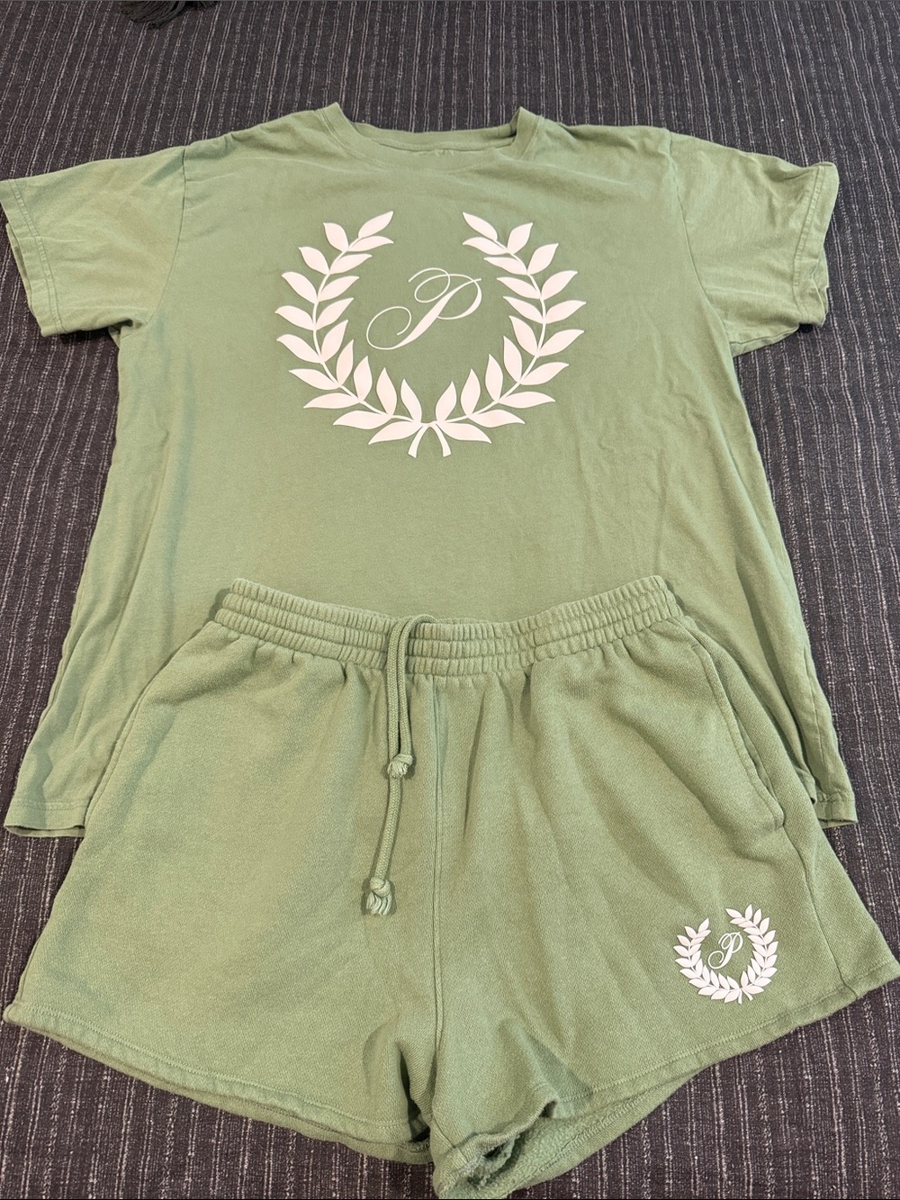 PINK Victoria's Secret Green Lounge Shorts Set with White Laurel Logo